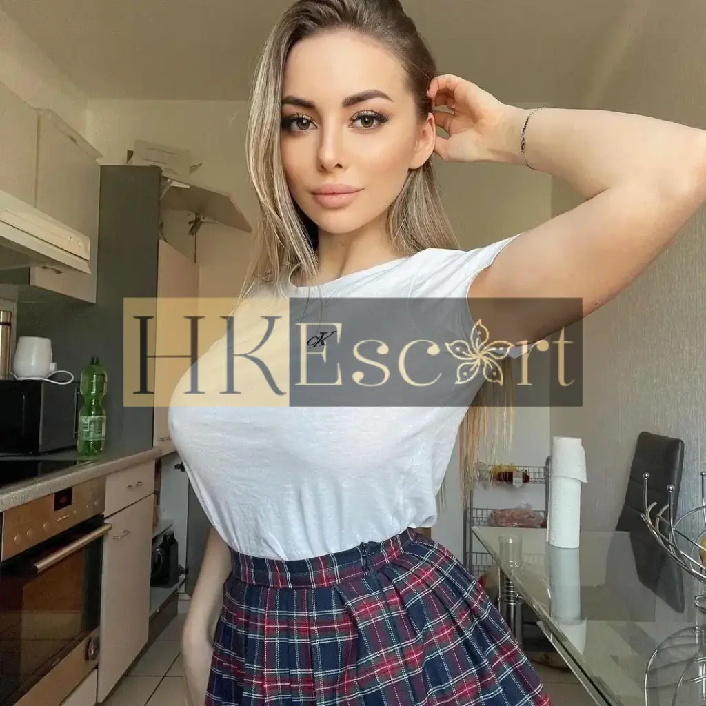 Yara - Escort Hong Kong, bust 3, height 169 cm, weight 56 kg