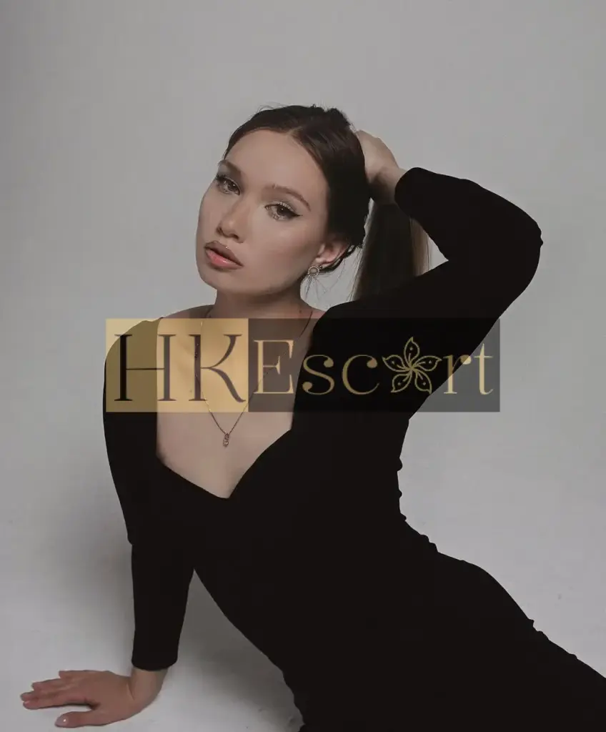 Alexandra - Escort Hong Kong, bust 1, height 172 cm, weight 58 kg