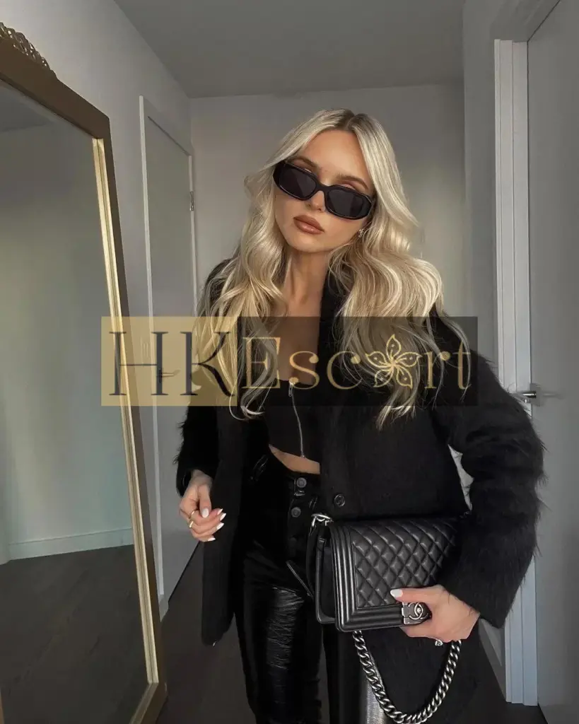 Celeste - Escort Hong Kong, bust 1, height 177 cm, weight 58 kg