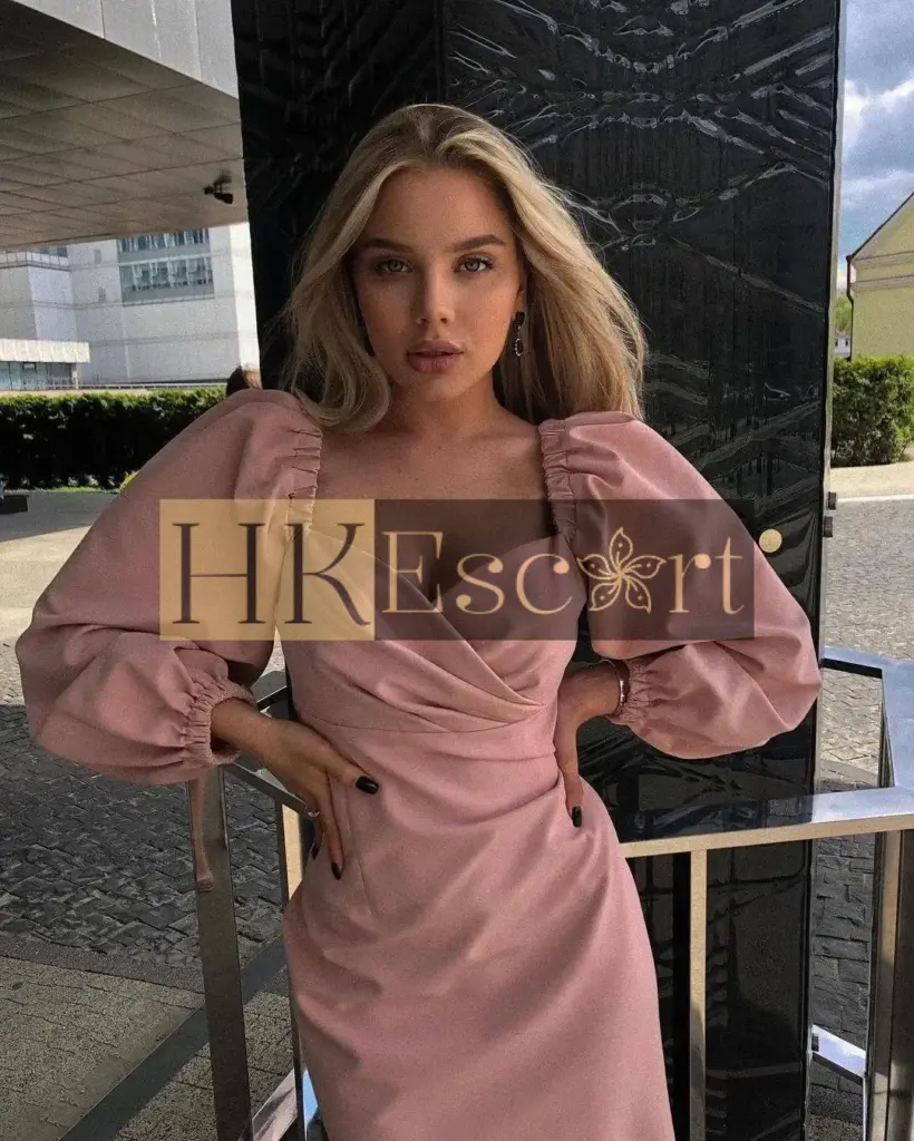 Shannon - Escort Hong Kong, bust 2, height 171 cm, weight 53 kg