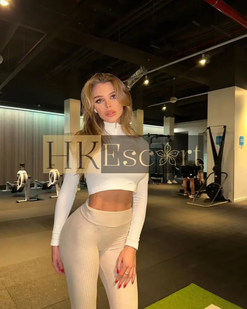 Mallory - Escort Hong Kong, bust 3, height 177 cm, weight 59 kg