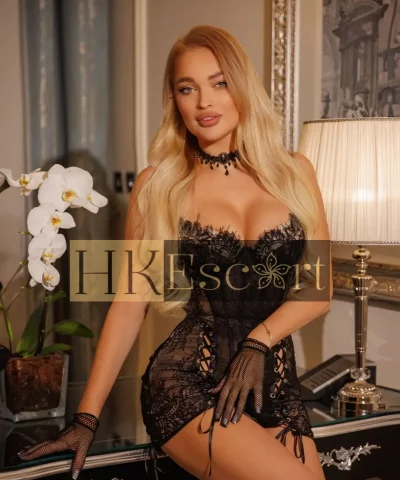 Veronica, 25 years old, weight 69 kg, height 177 cm