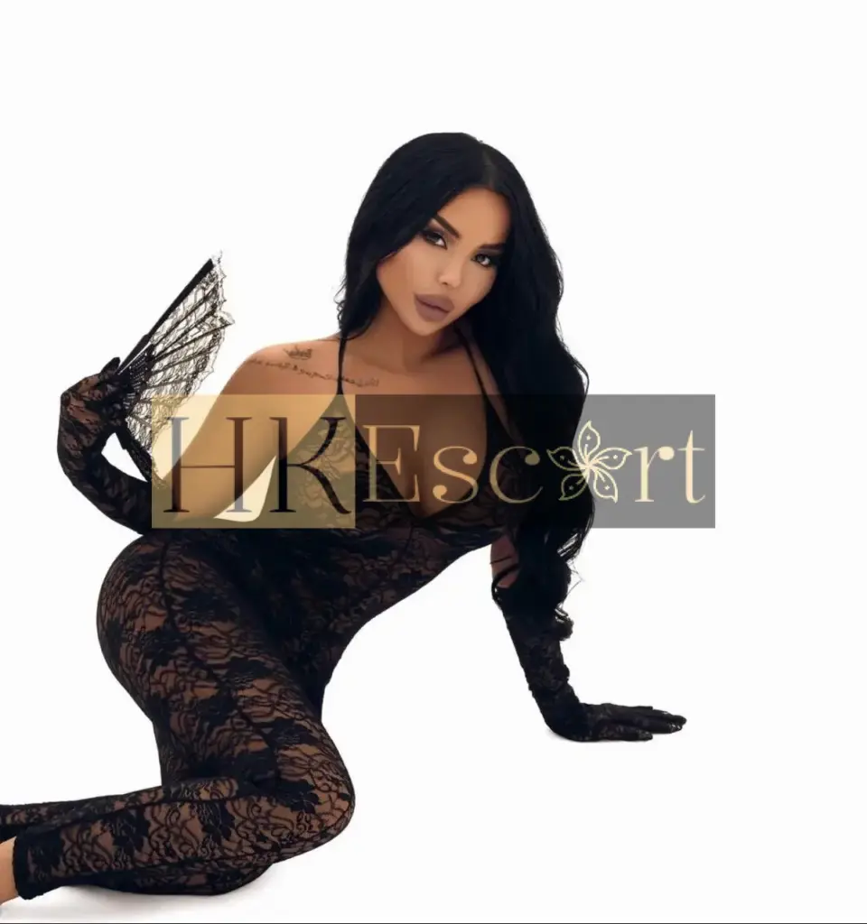 Amalia - Escort Hong Kong, bust 3, height 165 cm, weight 60 kg