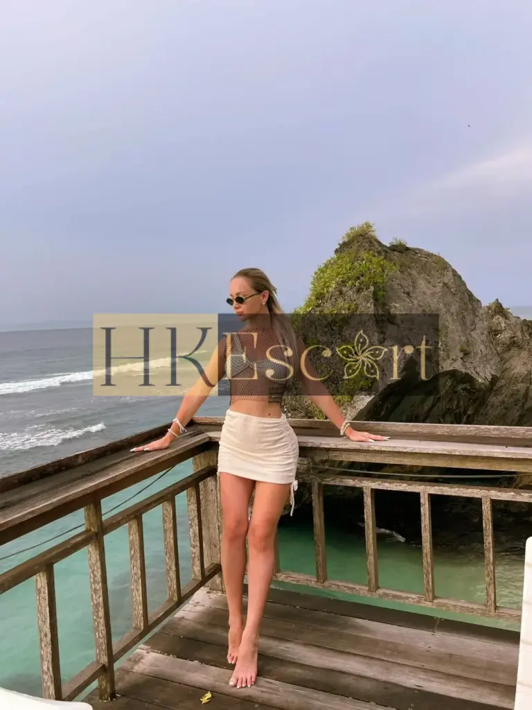 Aleksandra - Escort Hong Kong, bust 2, height 169 cm, weight 52 kg