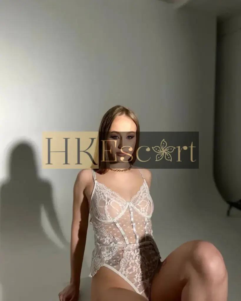 Fortuna - Escort Hong Kong, bust 1, height 158 cm, weight 45 kg