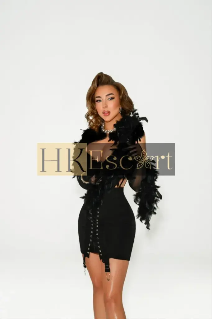 Arina - Escort Hong Kong, bust 3, height 160 cm, weight 45 kg