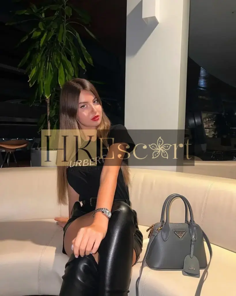 Nina - Escort Hong Kong, bust 1, height 172 cm, weight 56 kg