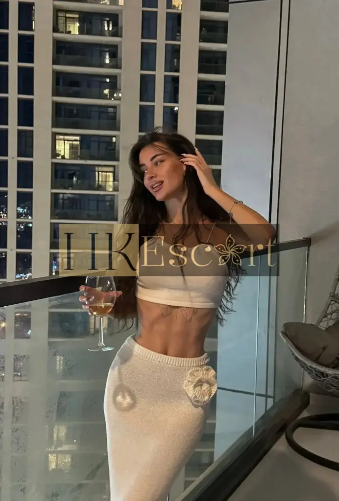 Polina - Escort Hong Kong, bust 2, height 164 cm, weight 43 kg