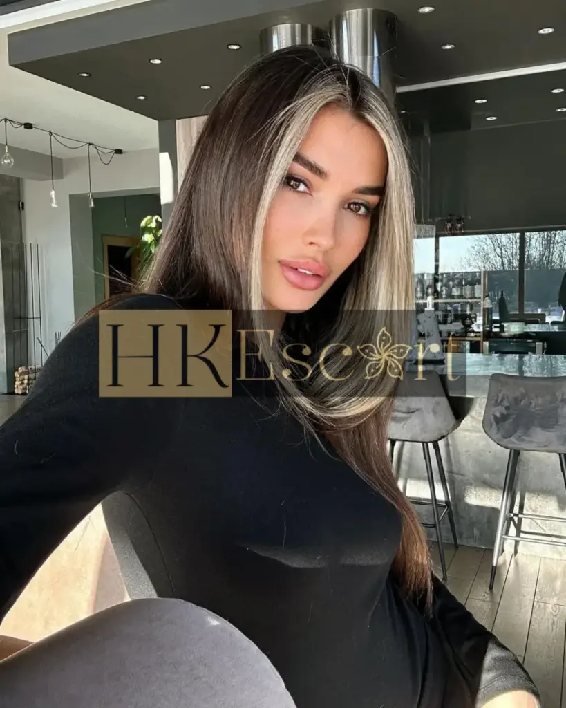 Katie - Escort Hong Kong, bust 1, height 175 cm, weight 57 kg