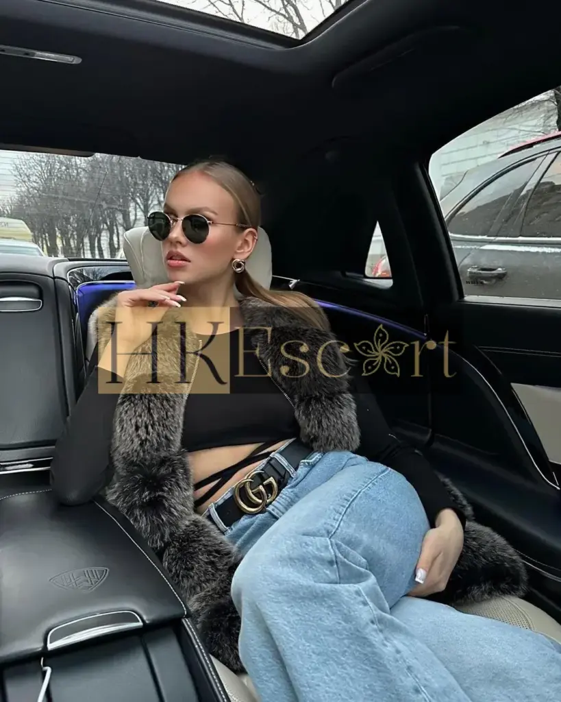 Francesca - Escort Hong Kong, bust 1, height 175 cm, weight 57 kg