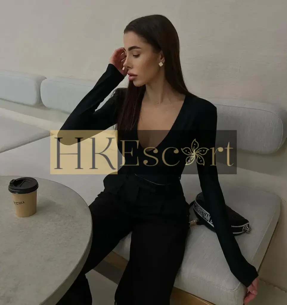 Maria - Escort Hong Kong, bust 2, height 177 cm, weight 60 kg