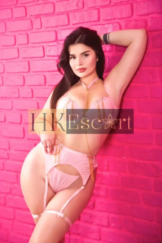 Anita - Escort Hong Kong, bust 2, height 170 cm, weight 68 kg
