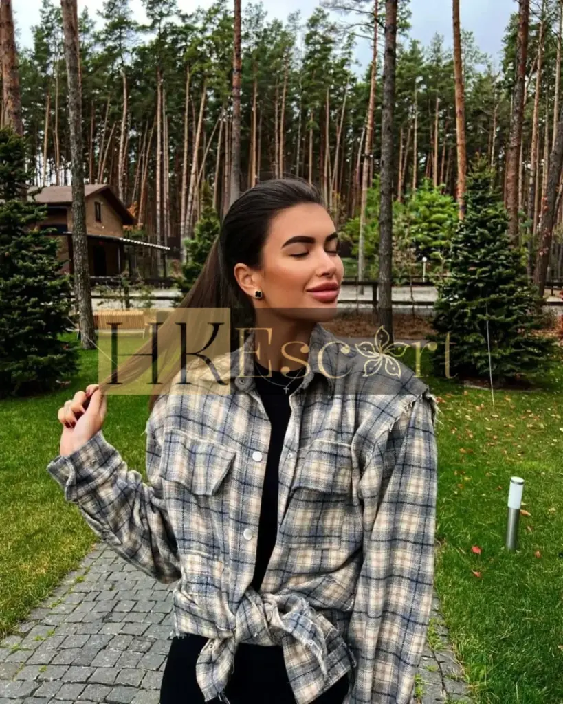 Margot - Escort Hong Kong, bust 3, height 178 cm, weight 59 kg