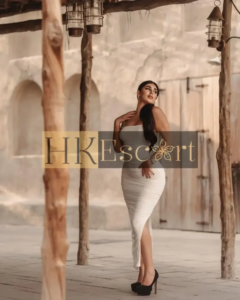 Lilsecret - Escort Hong Kong, bust 3, height 169 cm, weight 62 kg