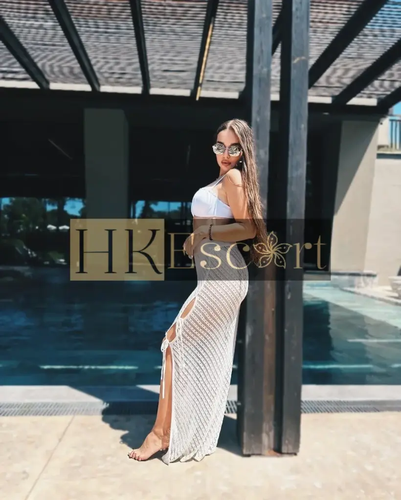Stella - Escort Hong Kong, bust 2, height 175 cm, weight 57 kg