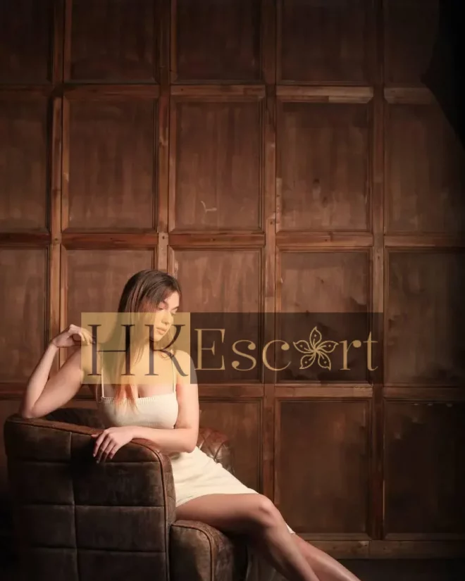 Jennifer, 19 years old, weight 58 kg, height 174 cm