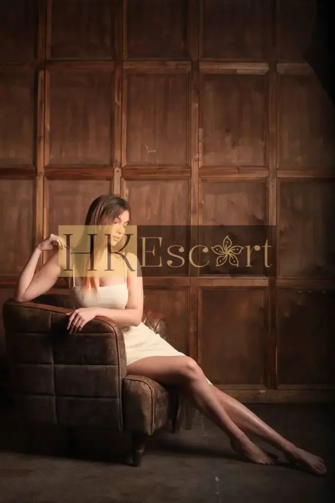 Jennifer - Escort Hong Kong, bust 3, height 174 cm, weight 58 kg