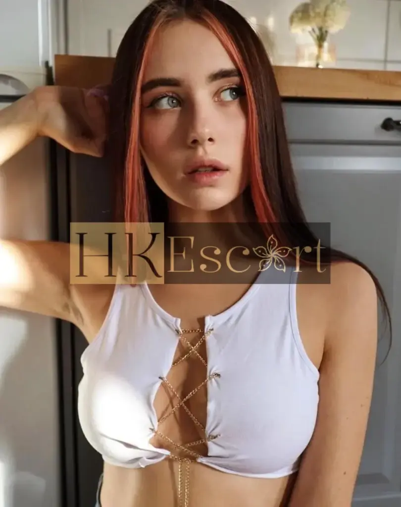 Kendall - Escort Hong Kong, bust 2, height 168 cm, weight 55 kg