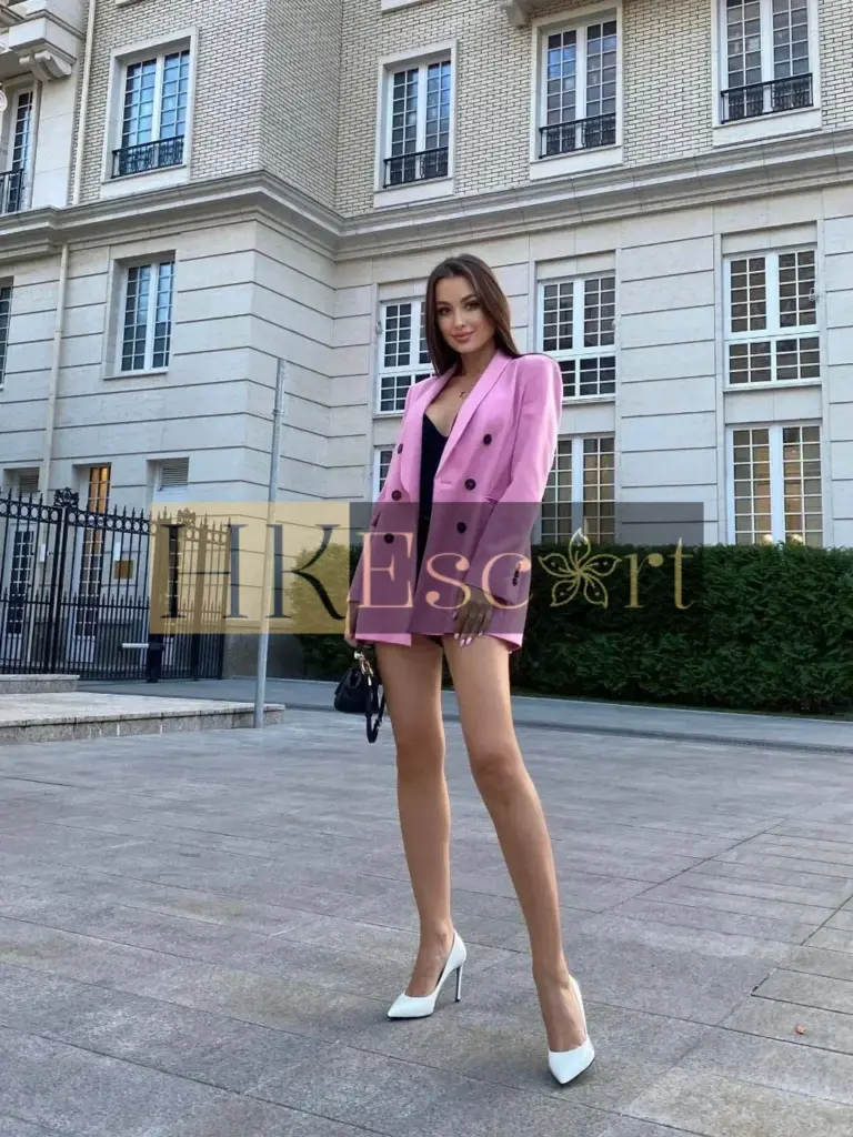 Lucy - Escort Hong Kong, bust 2, height 176 cm, weight 58 kg