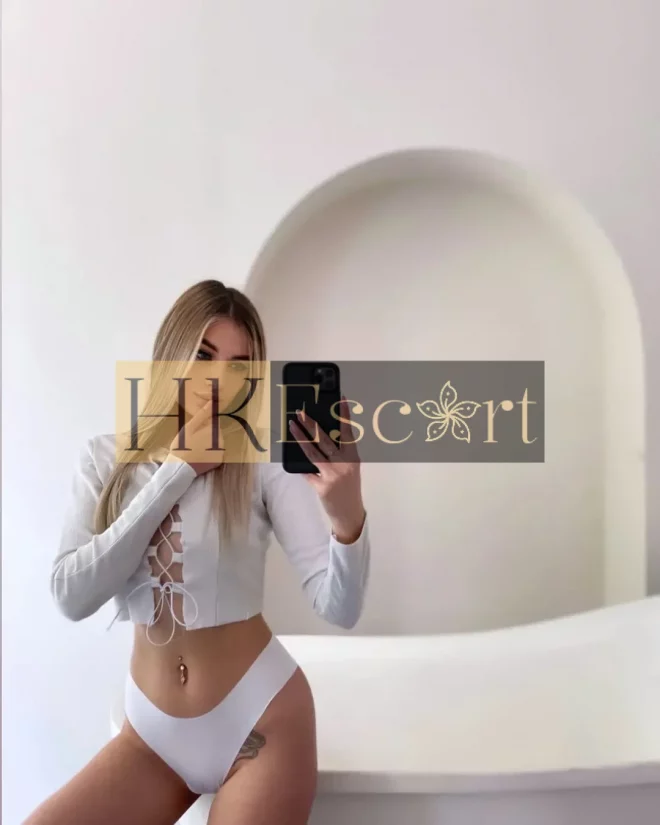 Adele, 23 years old, weight 58 kg, height 173 cm