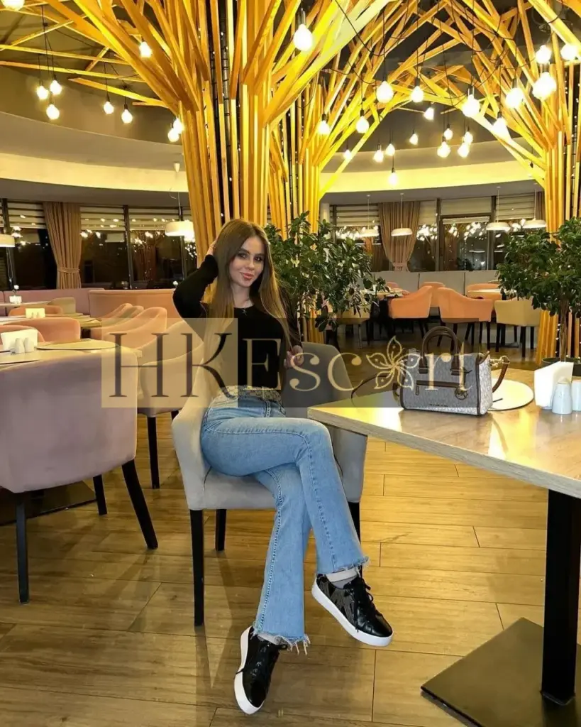 Melody - Escort Hong Kong, bust 1, height 168 cm, weight 56 kg