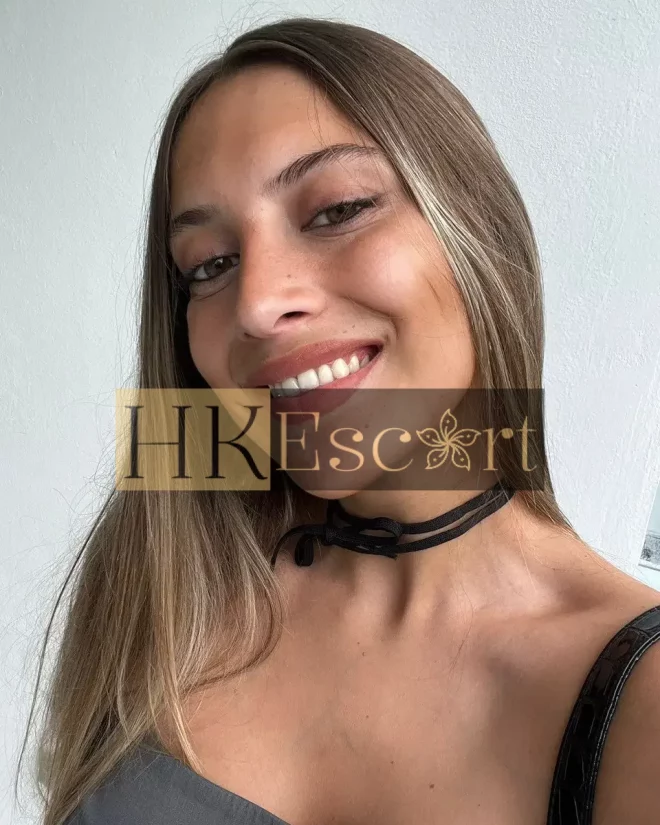 Isa, 21 years old, weight 60 kg, height 163 cm