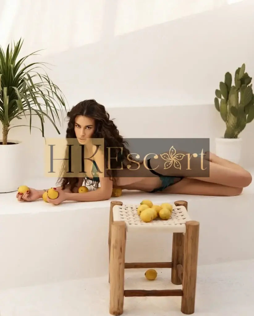 Bianca - Escort Hong Kong, bust 1, height 177 cm, weight 57 kg