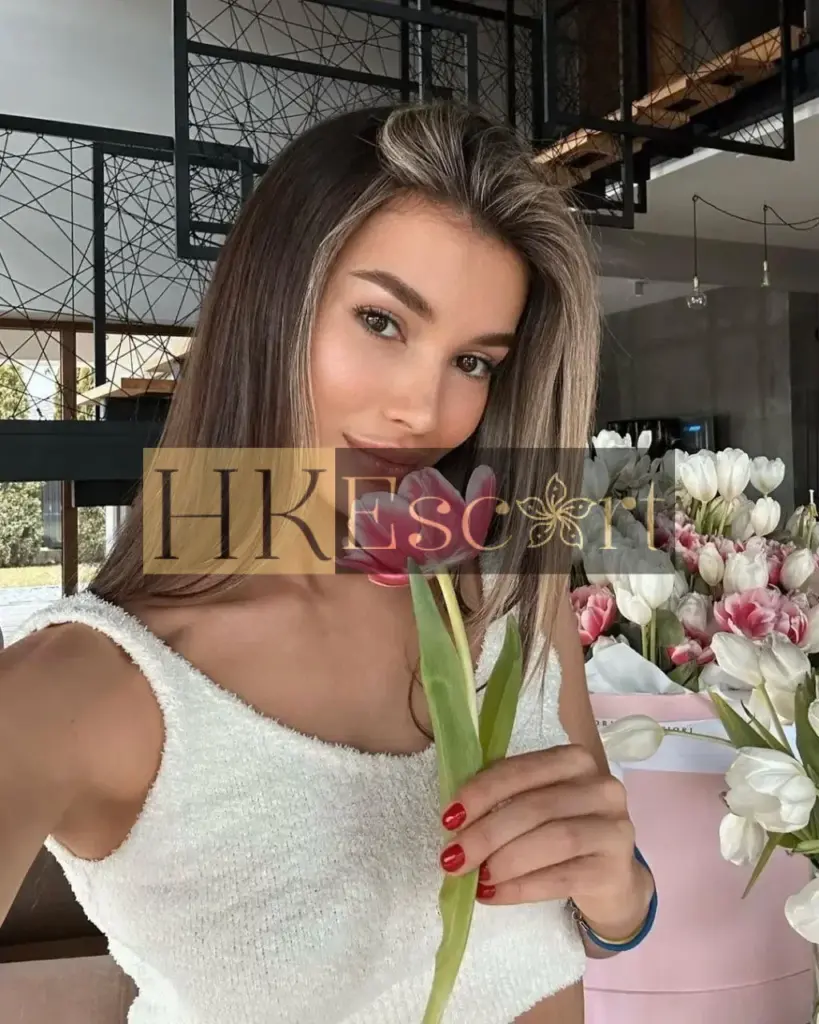 Katie - Escort Hong Kong, bust 1, height 175 cm, weight 57 kg