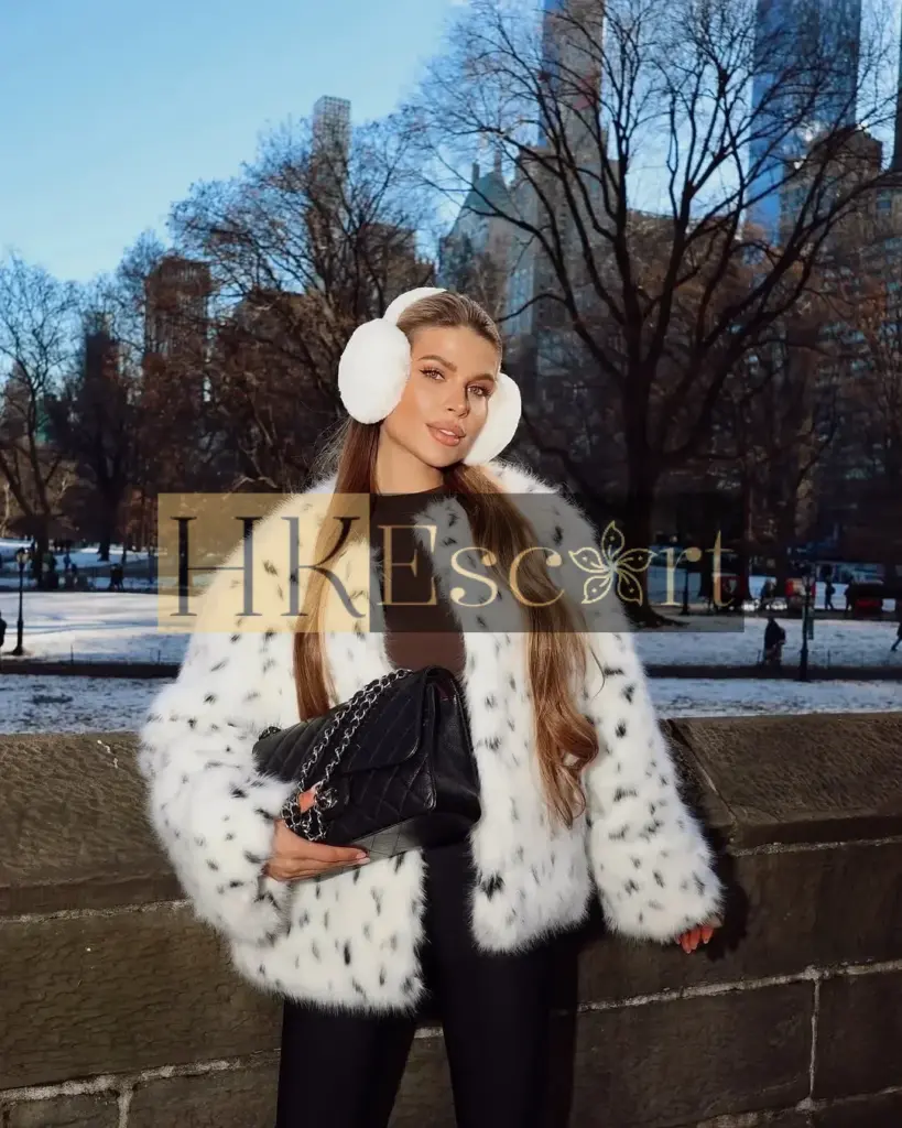 Evelyn - Escort Hong Kong, bust 3, height 176 cm, weight 62 kg