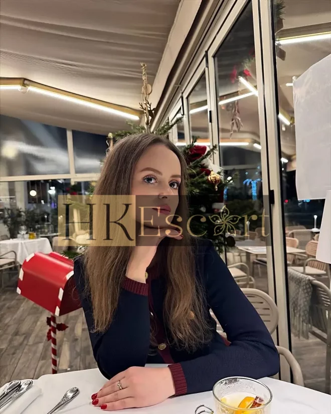 Riley, 20 years old, weight 56 kg, height 170 cm