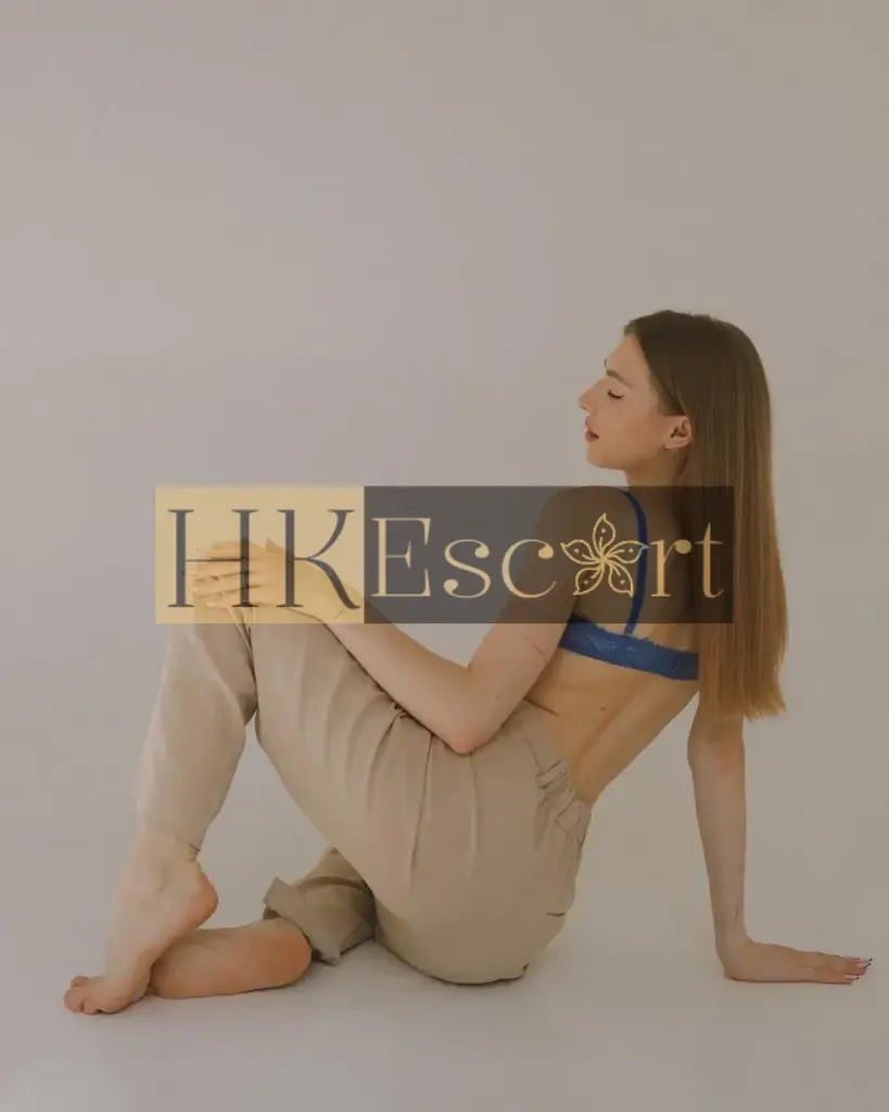 Alice - Escort Hong Kong, bust 1, height 176 cm, weight 59 kg