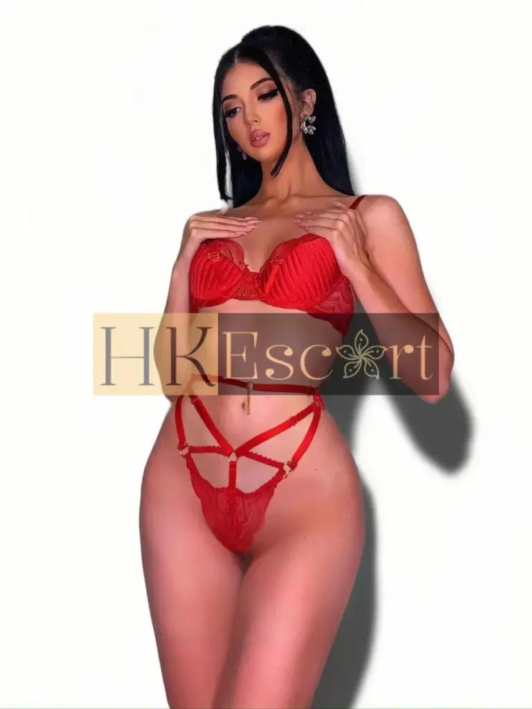 Autumn - Escort Hong Kong, bust 1, height 180 cm, weight 62 kg