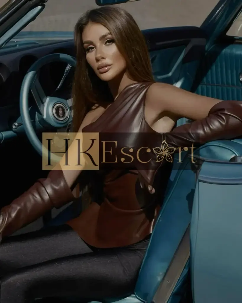 Cecilia - Escort Hong Kong, bust 2, height 175 cm, weight 56 kg