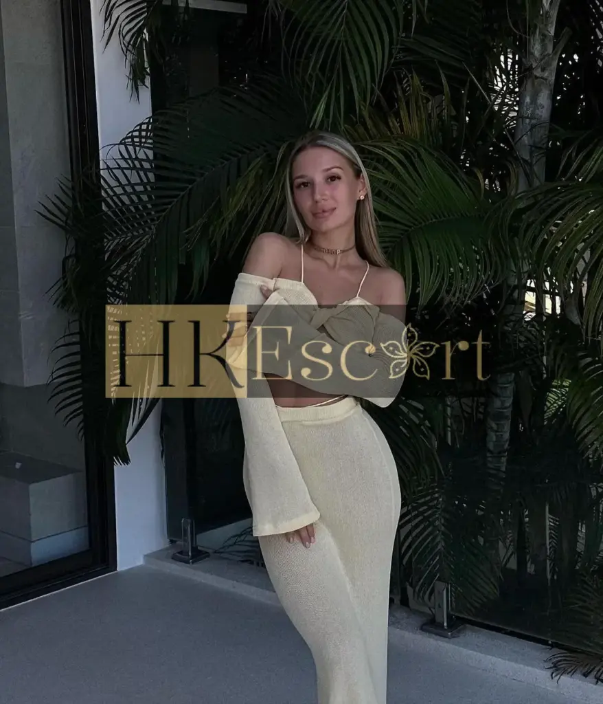 Delilah - Escort Hong Kong, bust 1, height 170 cm, weight 55 kg
