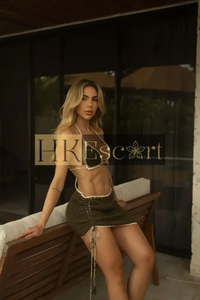 Zara - Escort Hong Kong, bust 2, height 172 cm, weight 56 kg