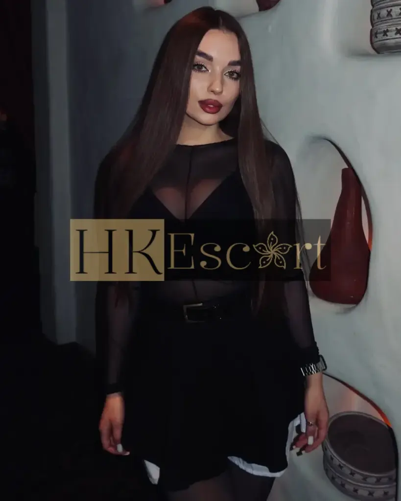 Stella - Escort Hong Kong, bust 2, height 175 cm, weight 57 kg