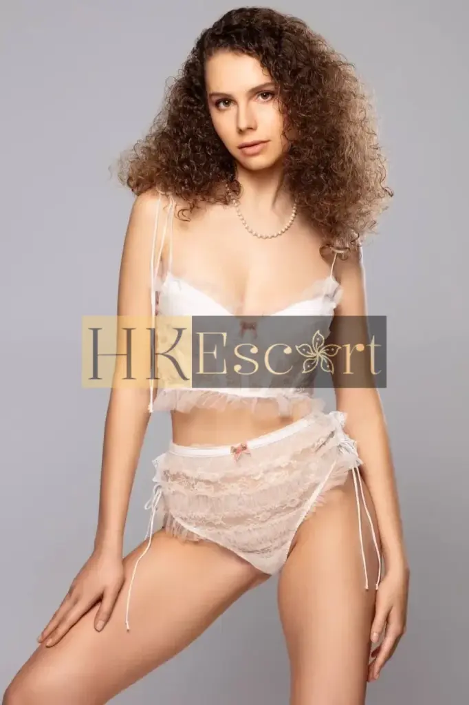 Zoey - Escort Hong Kong, bust 1, height 170 cm, weight 55 kg