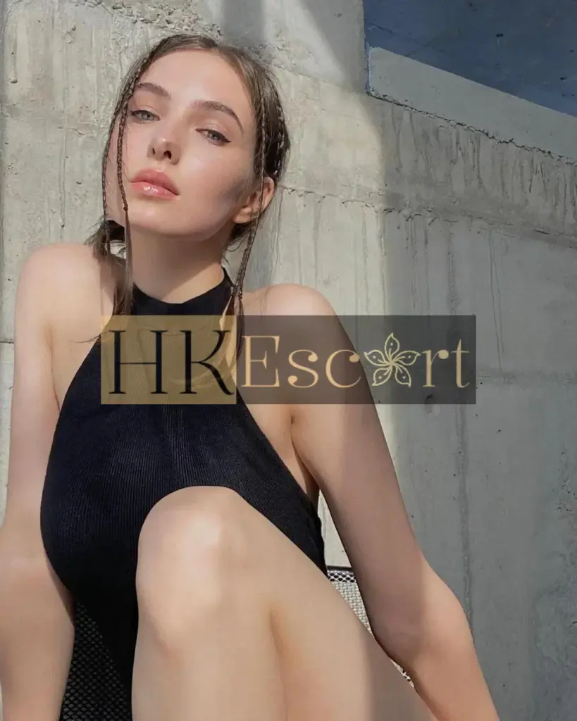 Helena - Escort Hong Kong, bust 2, height 176 cm, weight 58 kg
