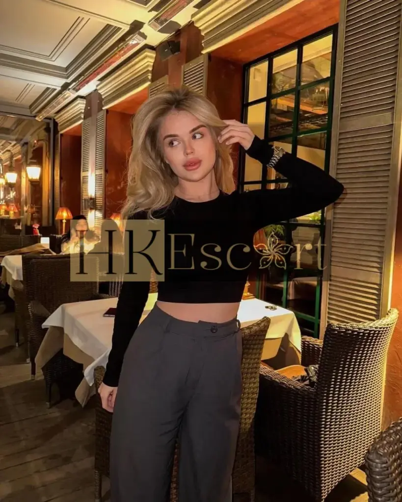 Madelyn - Escort Hong Kong, bust 1, height 168 cm, weight 55 kg