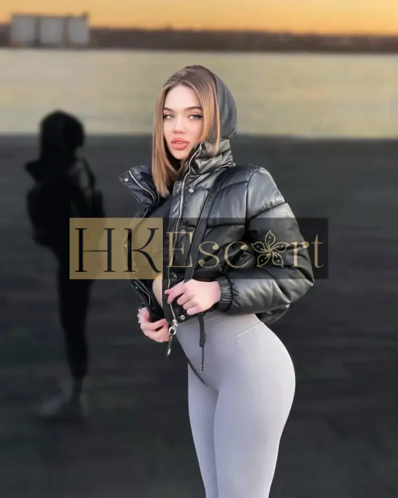 Millie - Escort Hong Kong, bust 2, height 175 cm, weight 54 kg