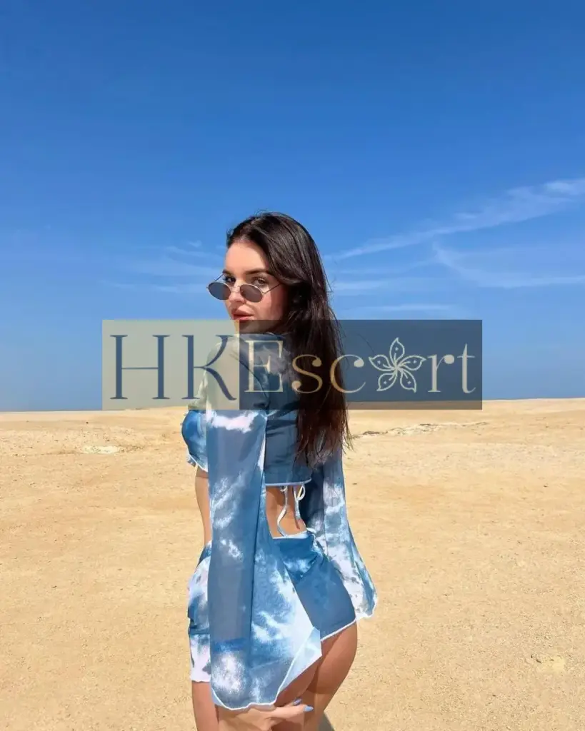 Natalie - Escort Hong Kong, bust 3, height 176 cm, weight 58 kg