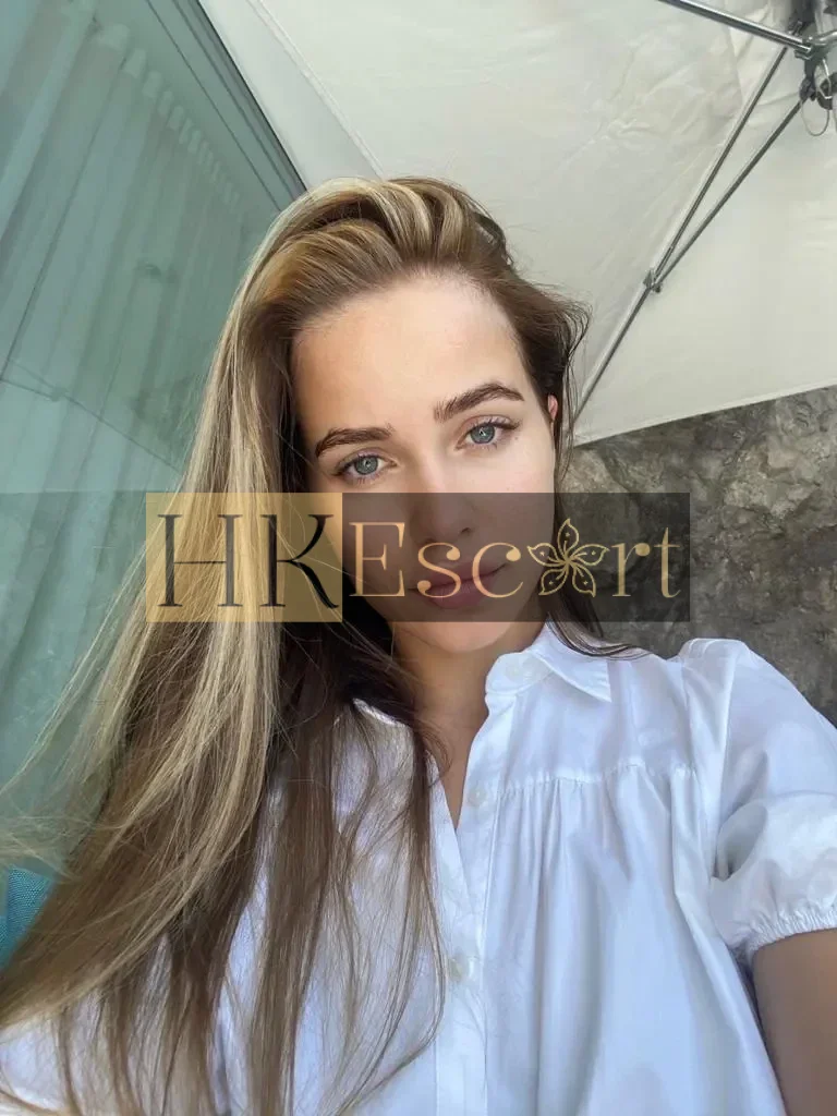 Lydia - Escort Hong Kong, bust 1, height 170 cm, weight 56 kg