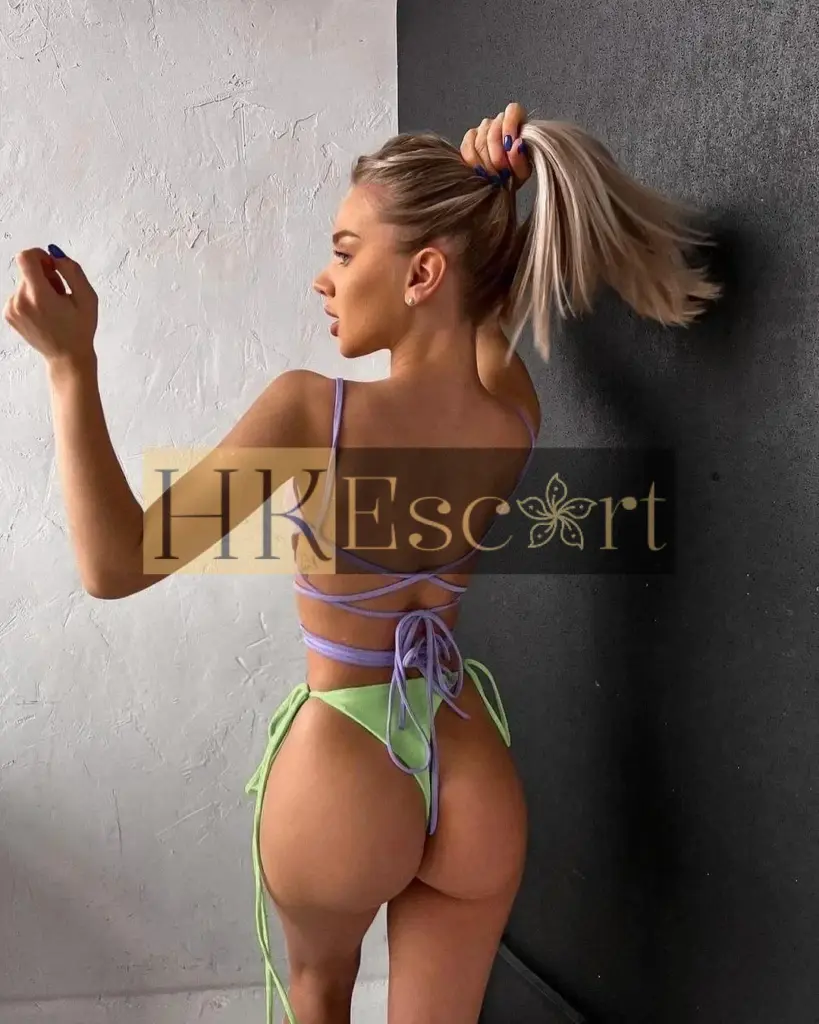 Shannon - Escort Hong Kong, bust 2, height 171 cm, weight 53 kg