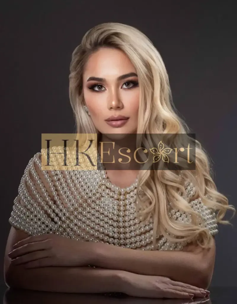 Alina - Escort Hong Kong, bust 2, height 174 cm, weight 58 kg