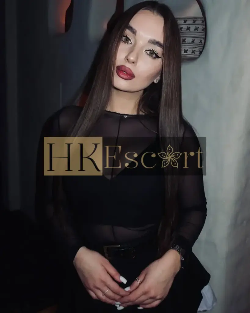 Stella - Escort Hong Kong, bust 2, height 175 cm, weight 57 kg