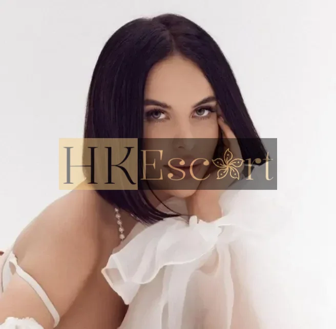 Ketrin - Escort Hong Kong, bust 3, height 165 cm, weight 52 kg