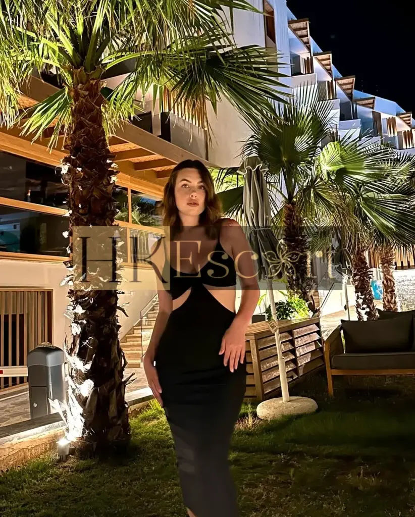Gabriella - Escort Hong Kong, bust 2, height 174 cm, weight 58 kg