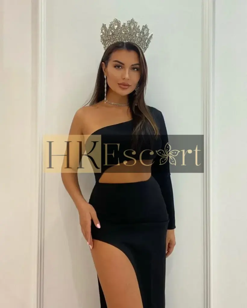 Lydia - Escort Hong Kong, bust 3, height 177 cm, weight 62 kg