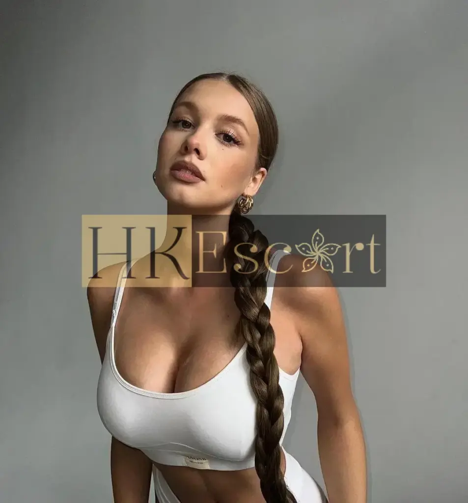 Miranda - Escort Hong Kong, bust 3, height 172 cm, weight 59 kg