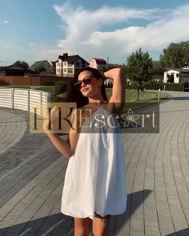 Serena, 24 years old, weight 58 kg, height 173 cm